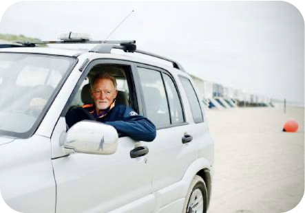Bericht Elke dag rijdt hij langs onze huisjes: strandvonder Ruud Wilgenburg  bekijken